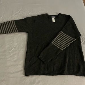 Men’s Patagonia L Lambwool striped sleeve sweater
